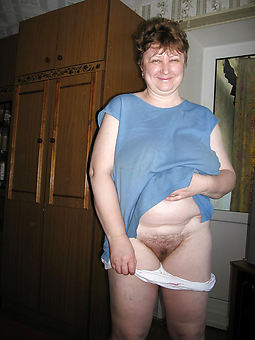 hairy mature in panties pics